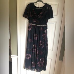 Floral Chiffon maxi Dress, brand new with tags. Size 6P.